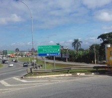 Secretaria de Transporte e Mobilidade Urbana substitui 30 placas aéreas