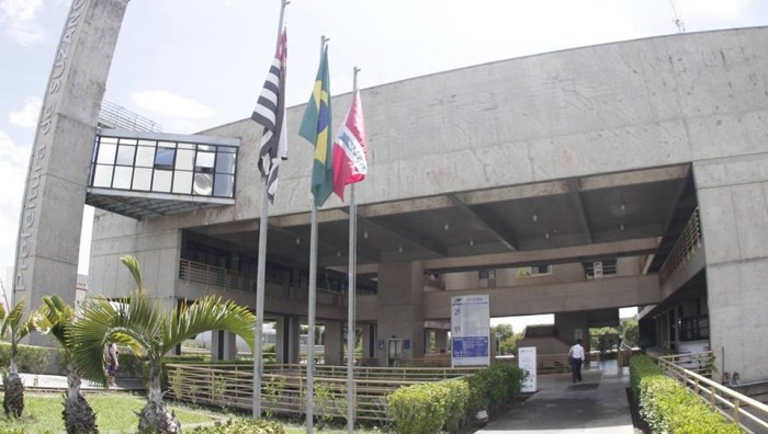 Suzano firma convênio com construtora para criar novas vagas em escolas