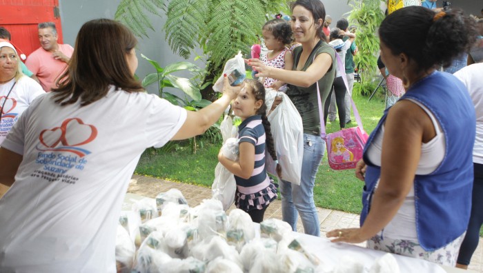 Fundo Social de Suzano entrega mais de 2 mil presentes