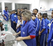 Mais de 20 mil crianças são atendidas em projetos educacionais complementares