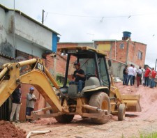 Bairros de Palmeiras recebem obras de infraestrutura urbana