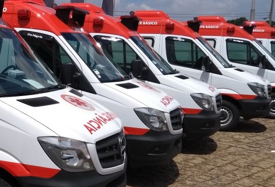 Suzano recebe ambulância que integrará frota do Samu