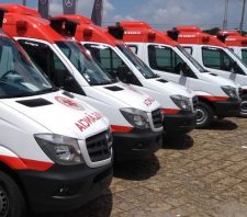 Suzano recebe ambulância que integrará frota do Samu