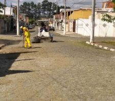 Serviços resultam na retirada de 384 toneladas de lixo e entulho