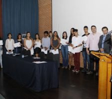 Seis turmas do Time do Emprego têm início em Suzano