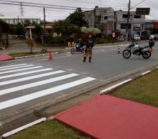 Transporte conclui reforço de sinalização em três pontos de Suzano