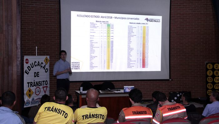 Encontro regional debate ações para redução de mortes no trânsito