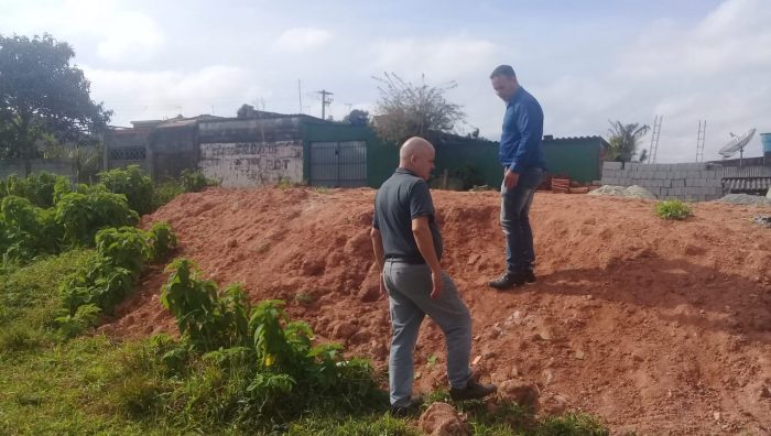 Fiscais da Prefeitura de Suzano impedem mais um loteamento clandestino