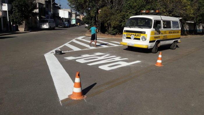 Sinalização de trânsito é reforçada no Jardim Europa e no Jardim Alterópolis