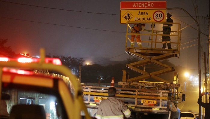 Transporte inicia serviços para reforço de sinalização de trânsito em 23 vias de Suzano