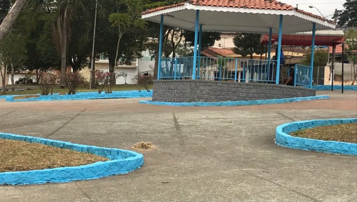 Praça Papa João XXIII passa por revitalização