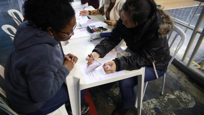 Primeiro dia de inscrições para natação e hidroginástica movimenta Portelão   
