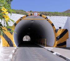 Após revitalização, túnel entre Jardim Maitê e Jardim Luela é reaberto