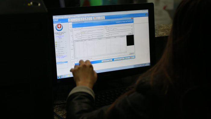 PS Infantil realiza processo de informatização de prontuários