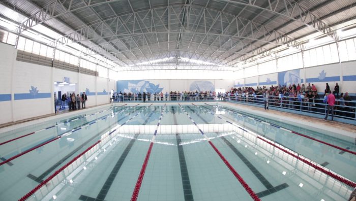 Piscina do Parque Max Feffer é entregue e passa atender 4,2 mil suzanenses