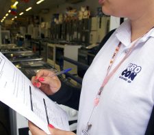 Procon faz nova vistoria de preços no comércio para a Black Friday