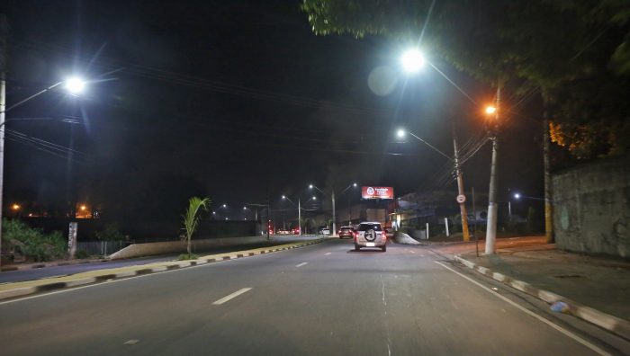 Mais de 1,6 mil pontos de iluminação pública recebem lâmpadas de LED