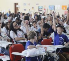 Conferência Municipal dos Direitos da Criança e do Adolescente reúne 350 pessoas