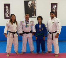 Judocas de Suzano se destacam em competições e faturam medalhas