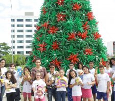 Fundo Social recebe doação de alunos do Colégio Sol