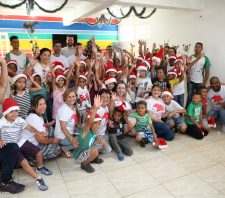 Crianças da Aamae realizam homenagem ao Fundo Social