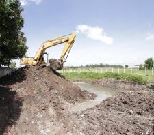 Prefeitura de Suzano reforça importância da destinação correta de entulho e inservíveis