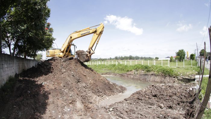 Prefeitura de Suzano reforça importância da destinação correta de entulho e inservíveis