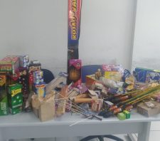 Prefeitura de Suzano fiscaliza venda de fogos de artifício