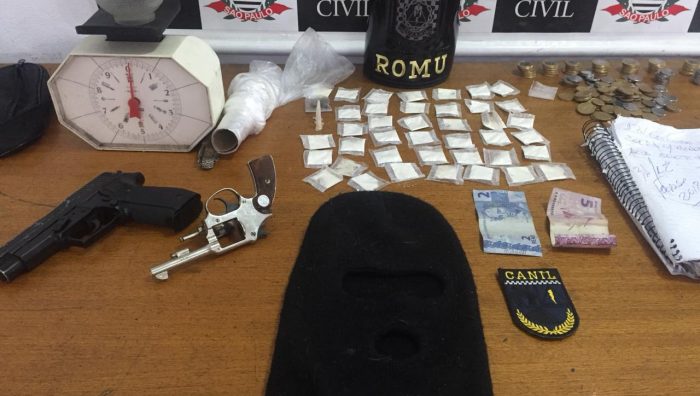 Romu apreende drogas e detém dois suspeitos no Jardim Monte Sion