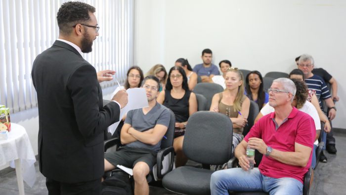 Suzano implantará sistema de gestão informatizada na Educação