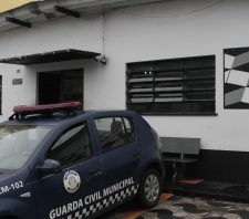 Transporte descobre tentativa de liberação de veículos com documento falso