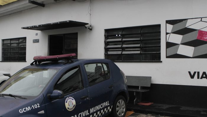 Transporte descobre tentativa de liberação de veículos com documento falso