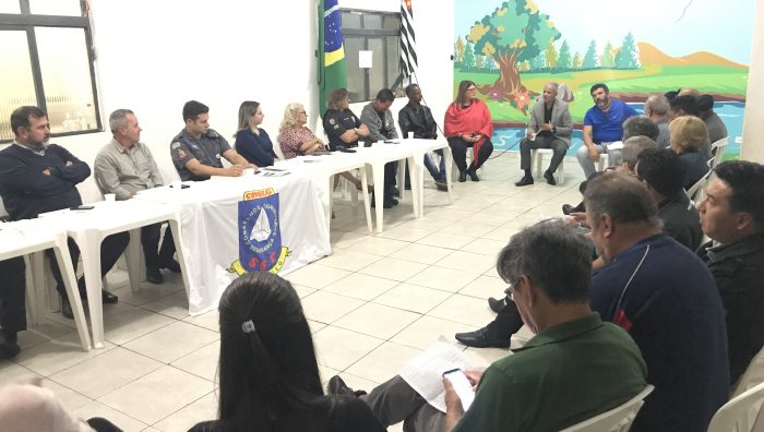 Roda de conversa sobre violência contra a mulher encerra mês de atividades em Suzano