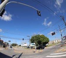 Cruzamento entre avenidas Mogi das Cruzes e Senador Roberto Simonsen terá semáforos