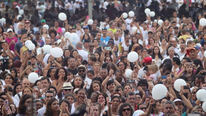 Mais de 20 mil pessoas participam do Suzano Pela Paz