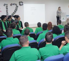 Prefeitura de Suzano participa da formatura do projeto Formare Aprendiz