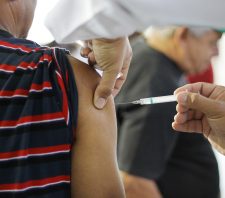 Vacinação contra a gripe alcança mais de 43 mil pessoas em Suzano