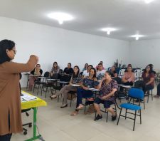 Prefeitura de Suzano realiza curso gratuito de Libras