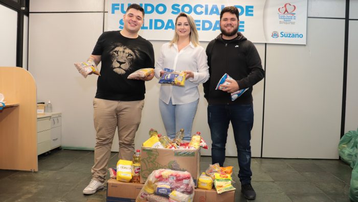Fundo Social recebe 200 quilos de alimentos de igrejas evangélicas