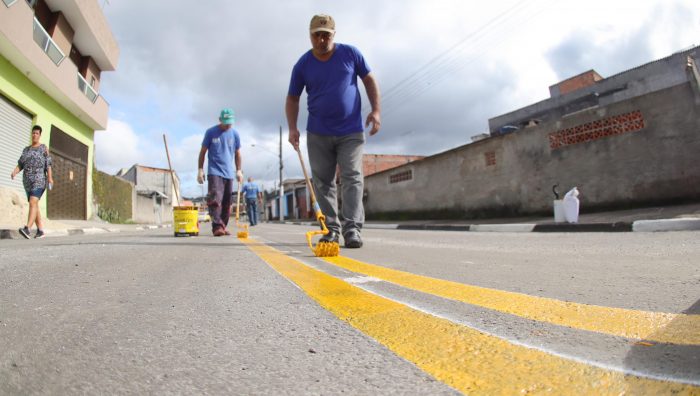 Suzano conta com nova sinalização de trânsito em 70% das vias públicas