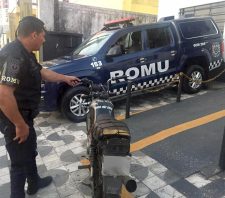 GCM apreende motocicleta adulterada na Vila Figueira