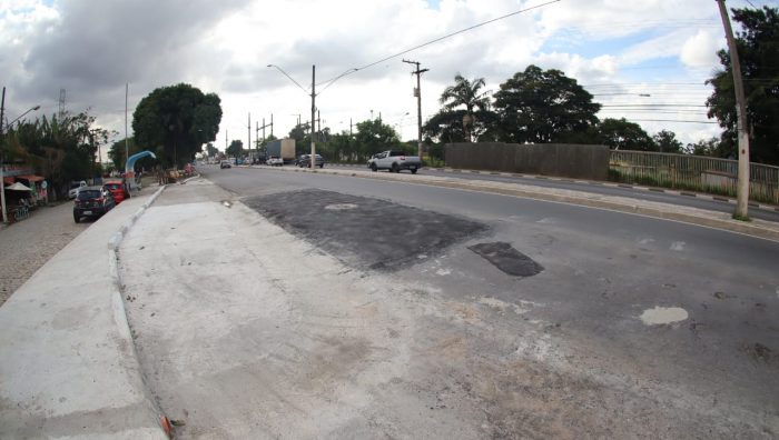 SP-66 tem 1º poço da obra da Sabesp fechado e tráfego é liberado no local
