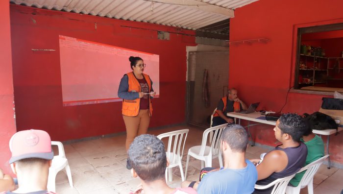 Defesa Civil capacita moradores do Jardim Maitê e de Palmeiras para emergências
