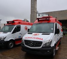 Samu de Suzano recebe duas novas ambulâncias do governo federal