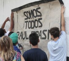 Prefeito de Suzano participa de reunião sobre o início da reforma da Escola Raul Brasil