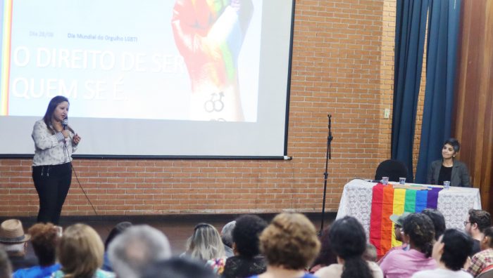 Promotoras Legais abordam diversidade sexual no mês do orgulho LGBTI