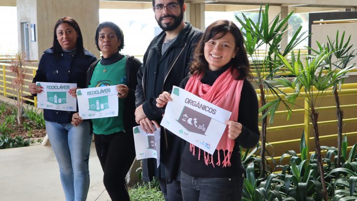 Servidores recebem orientação para coleta seletiva em prédios públicos