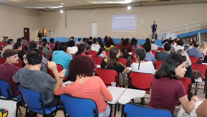 Fórum de Educação debate Reforma da Previdência e elege novos membros