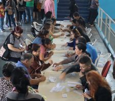 Mais de mil pessoas procuram Portelão no 1º dia de inscrições para aulas de natação e hidroginástica
