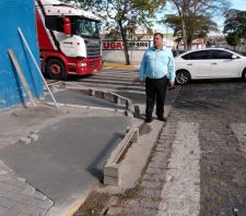 Novas calçadas recebem rampas de acessibilidade na área central